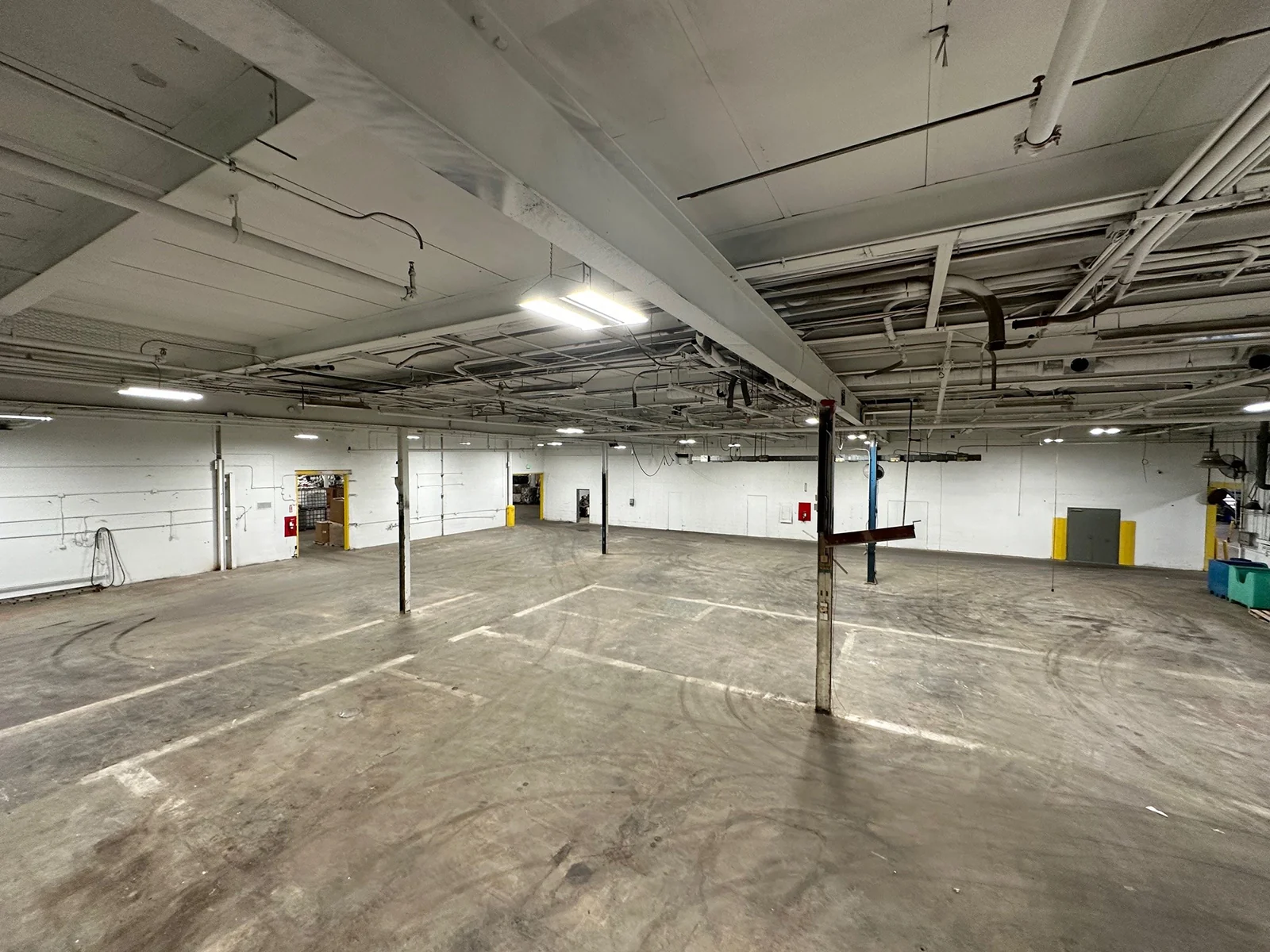Industrial in Baldwinsville, NY — Sale in Baldwinsville, NY, photo 2 of 8