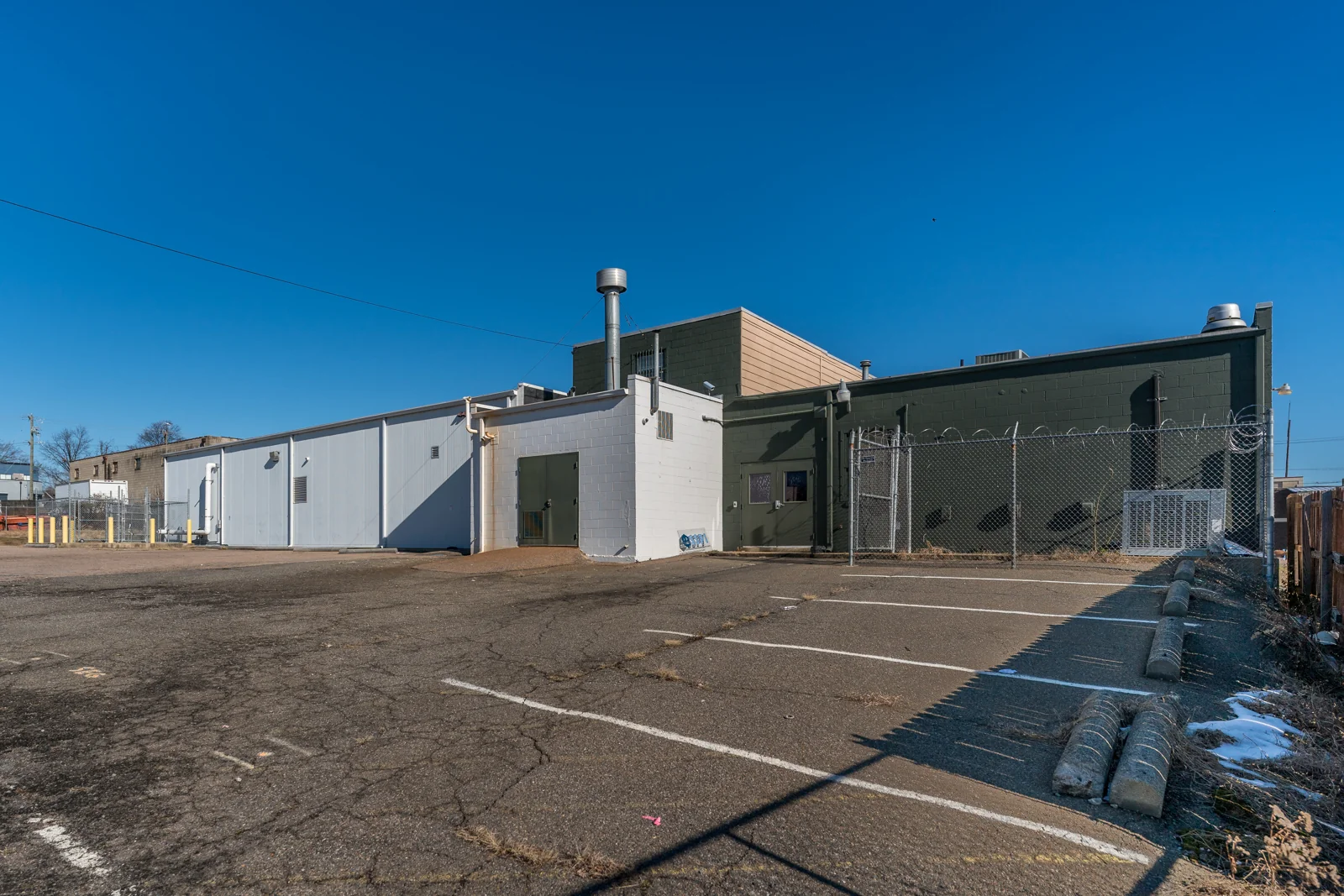 Industrial in Richmond, VA — Lease in Richmond, VA, photo 2 of 8