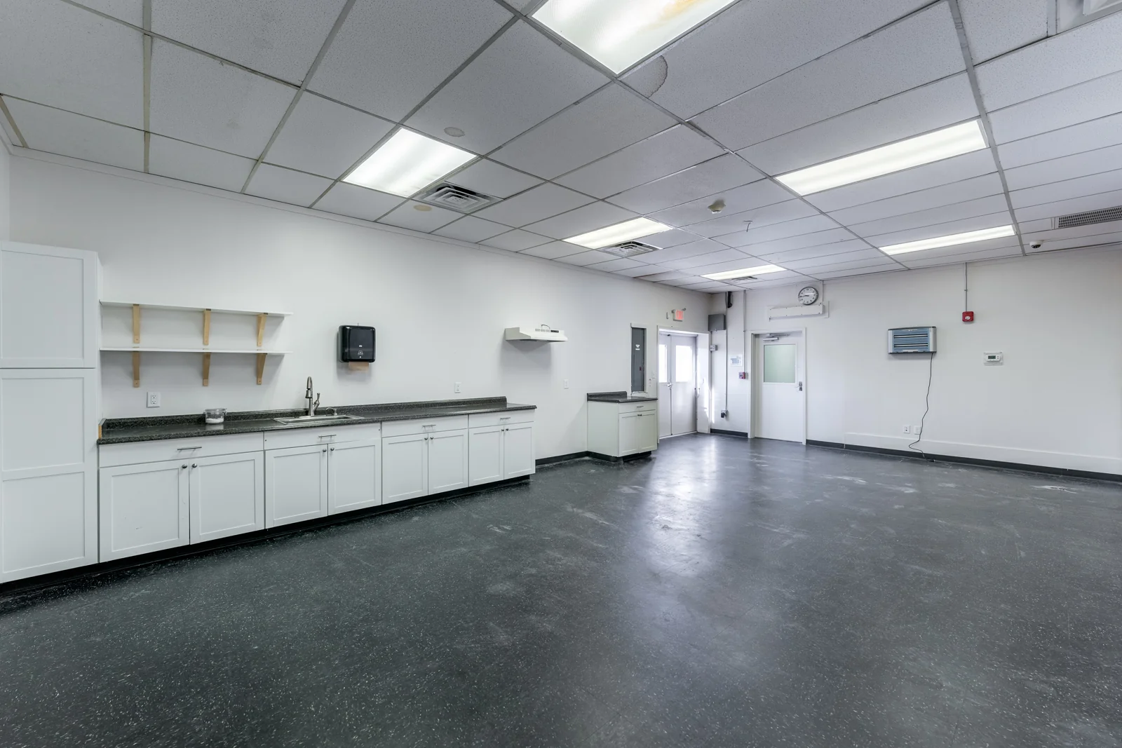 Industrial in Richmond, VA — Lease in Richmond, VA, photo 4 of 8