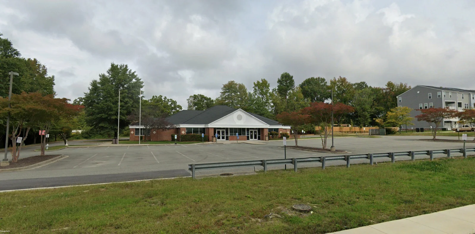 9015 Brook Road — Lease in Glen Allen, VA, photo 1 of 4
