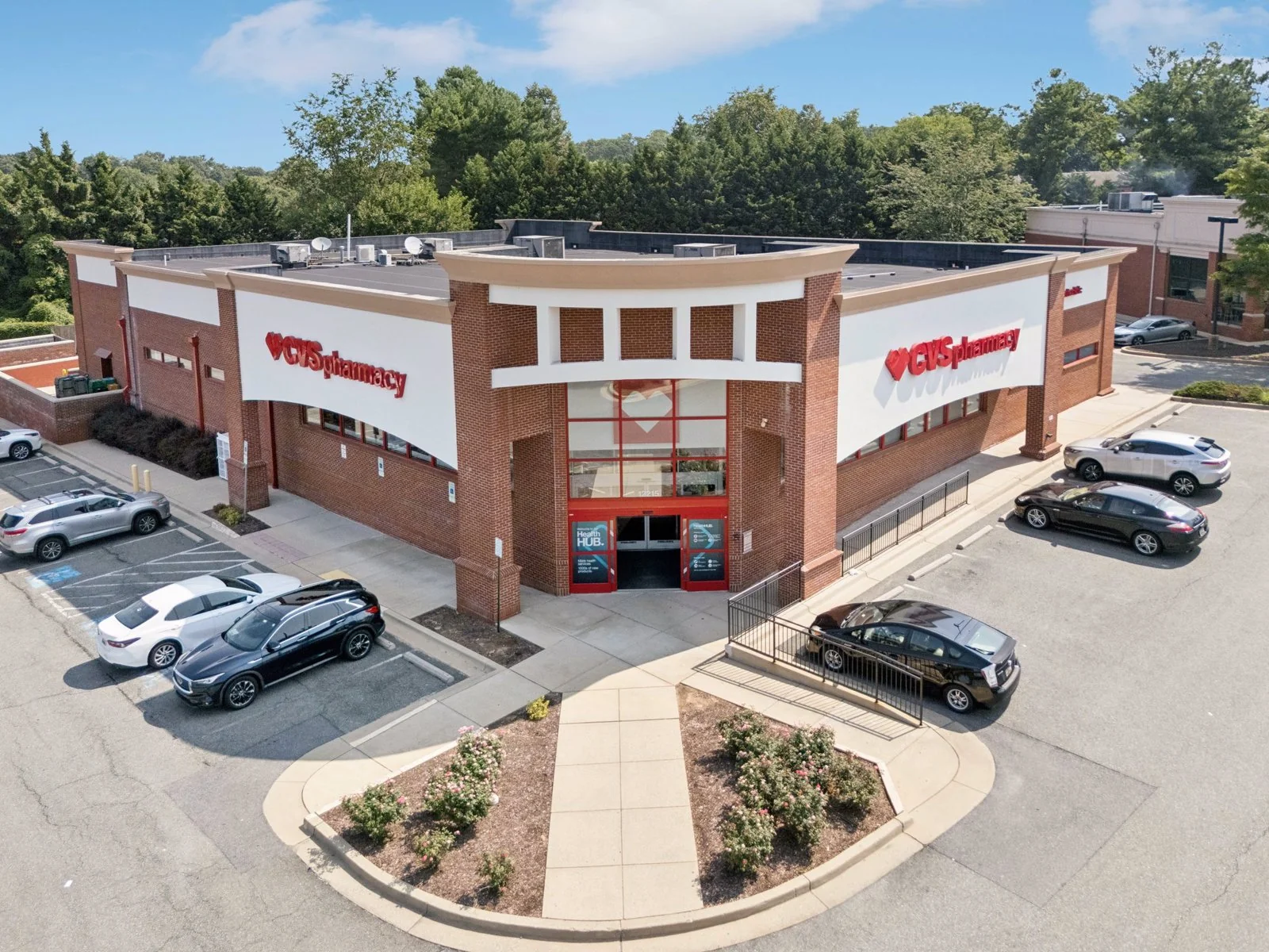 Retail in Gaithersburg, MD — Sale in Gaithersburg, MD, photo 3 of 8
