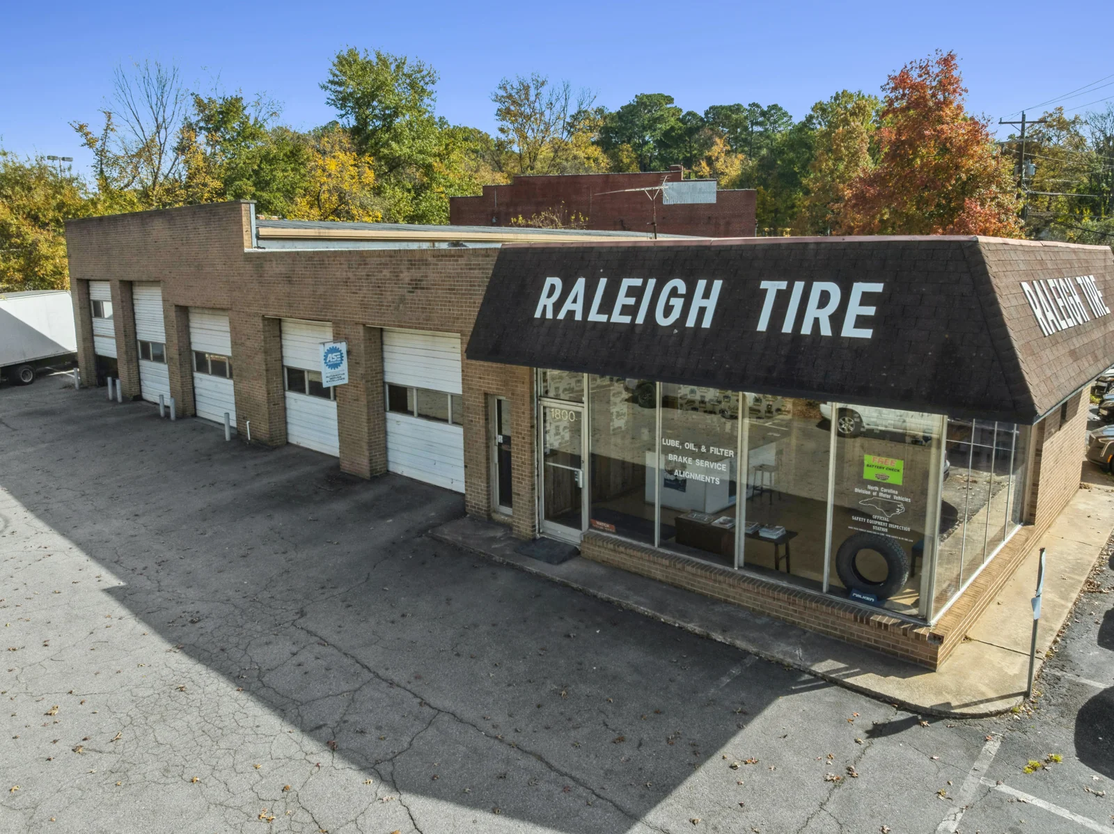 Industrial in Raleigh, NC — Sale in Raleigh, NC, photo 1 of 8