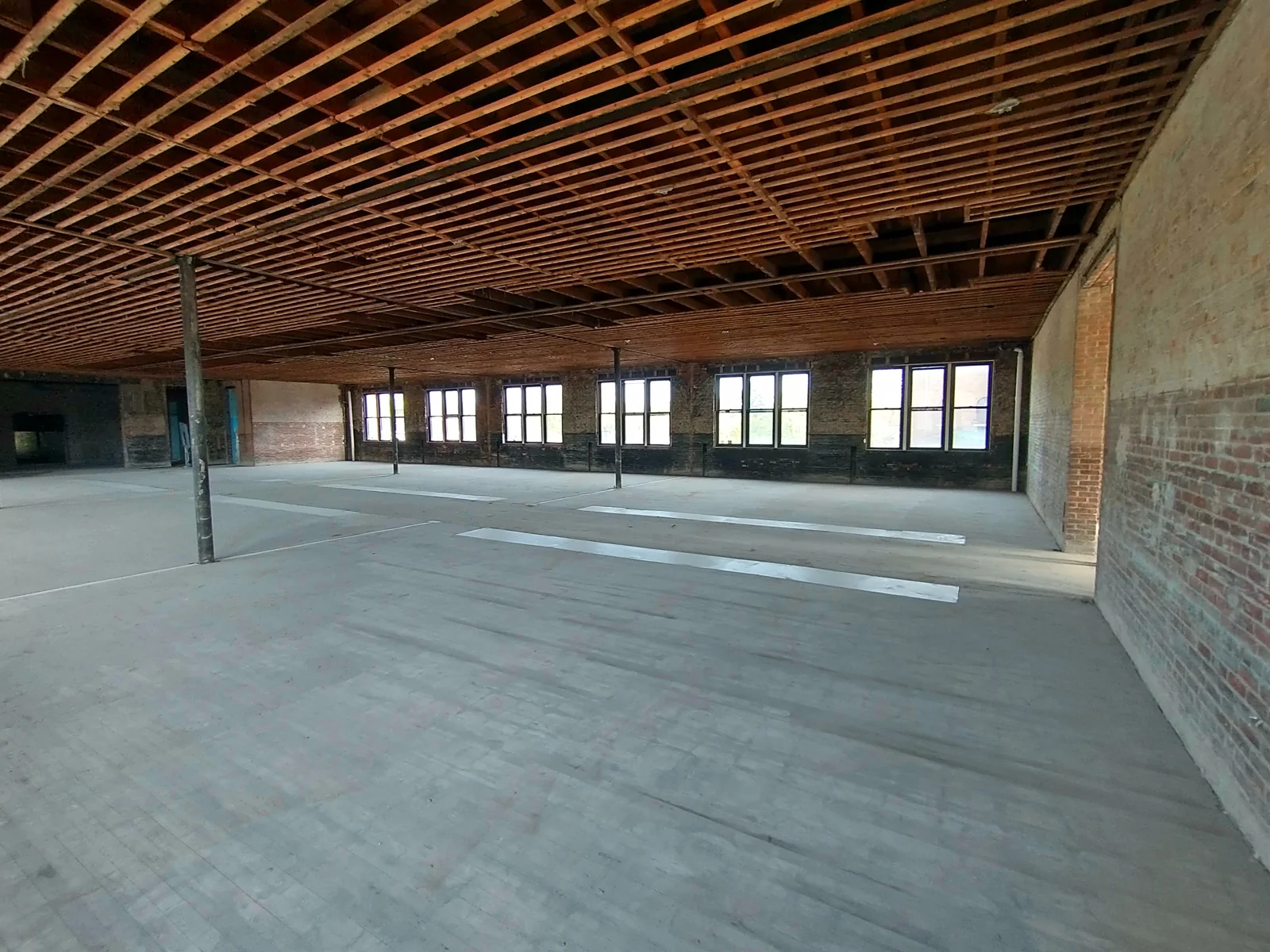 420 Durnan Street — Sale in Rochester, NY, photo 5 of 8