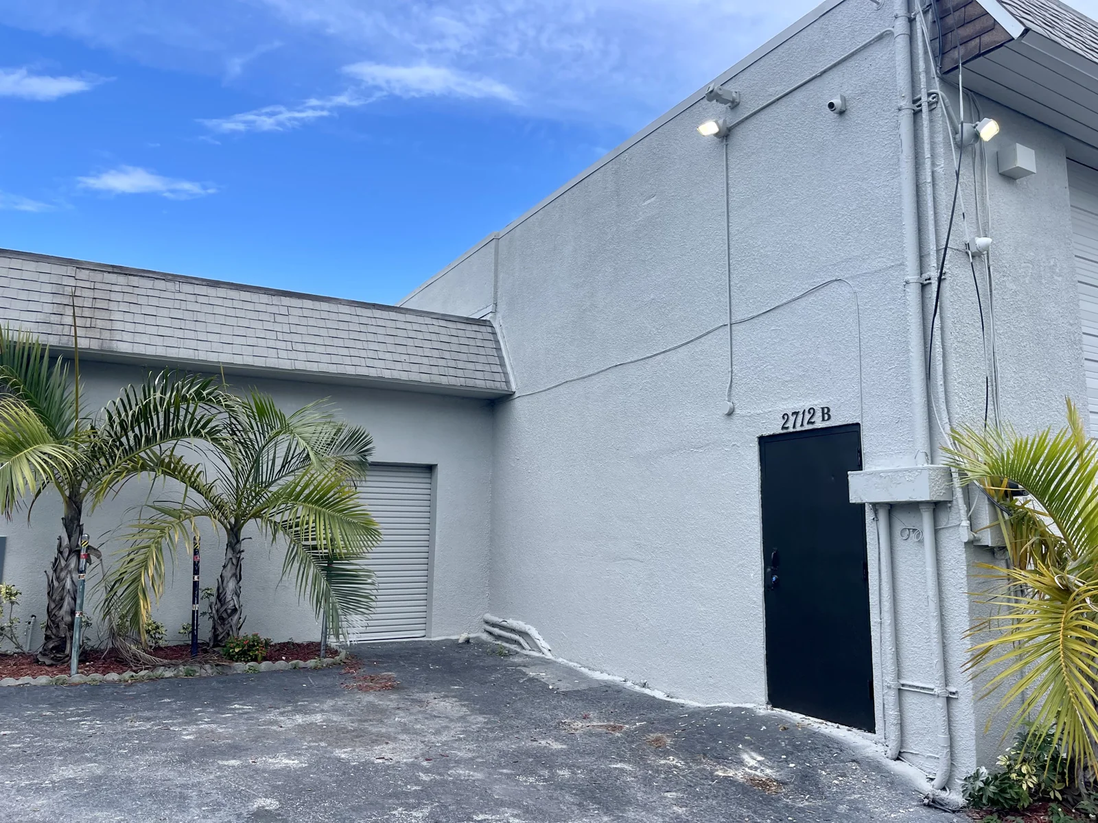 Lake Worth Owner-User Building — Sale in Lake Worth, FL, photo 4 of 4