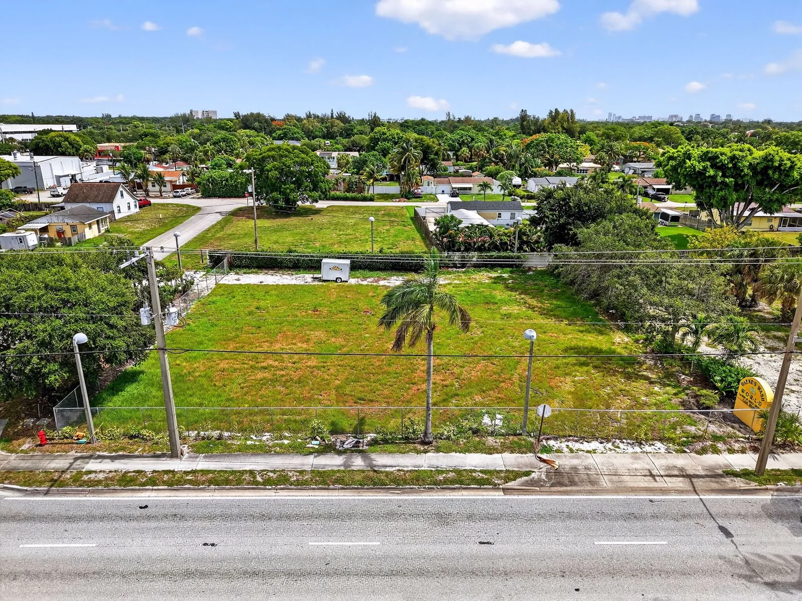 Land in West Palm Beach, FL — Sale in West Palm Beach, FL, photo 3 of 8