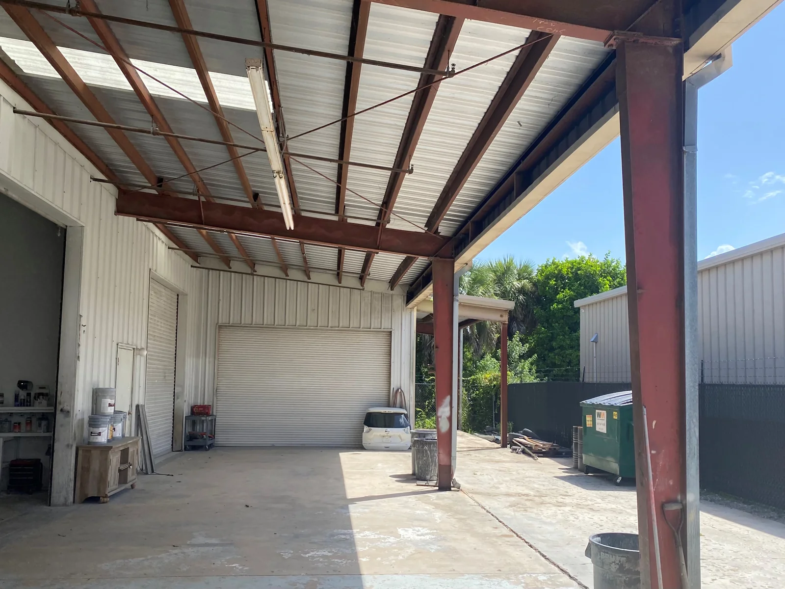 Industrial in West Palm Beach, FL — Lease in West Palm Beach, FL, photo 3 of 5