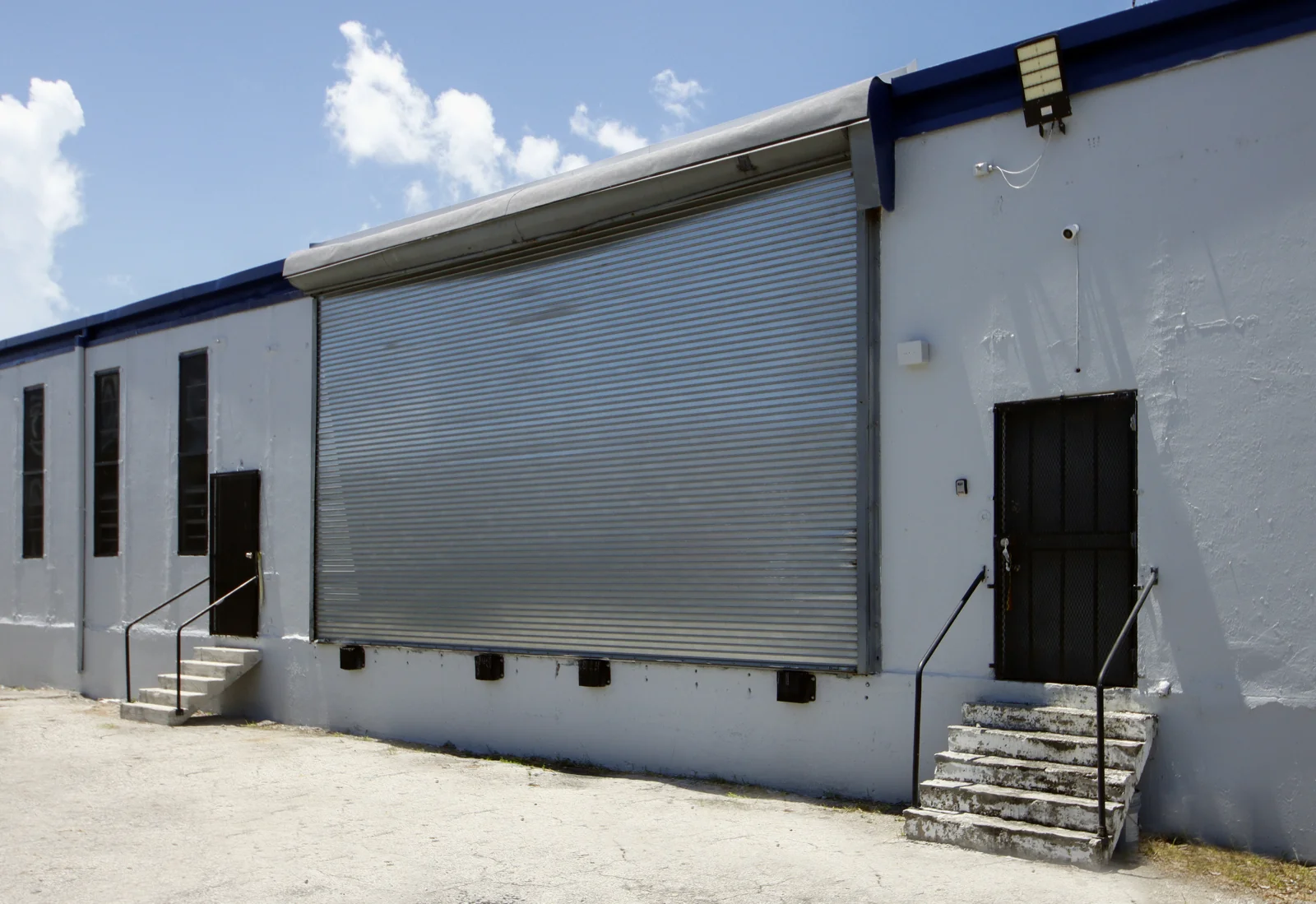 Hialeah Clothing Factory — Lease in Miami, FL, photo 4 of 8