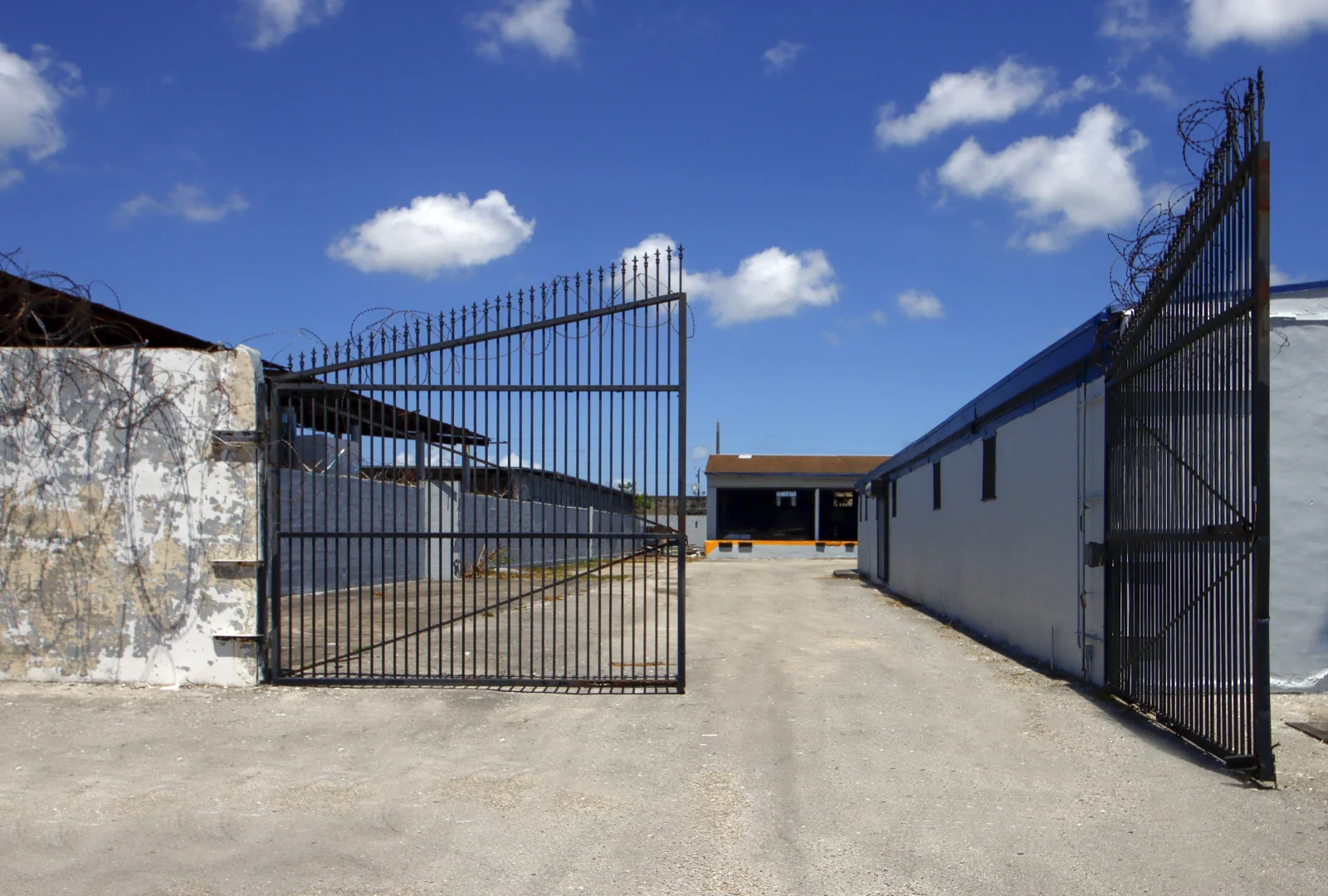 Hialeah Clothing Factory — Lease in Miami, FL, photo 7 of 8