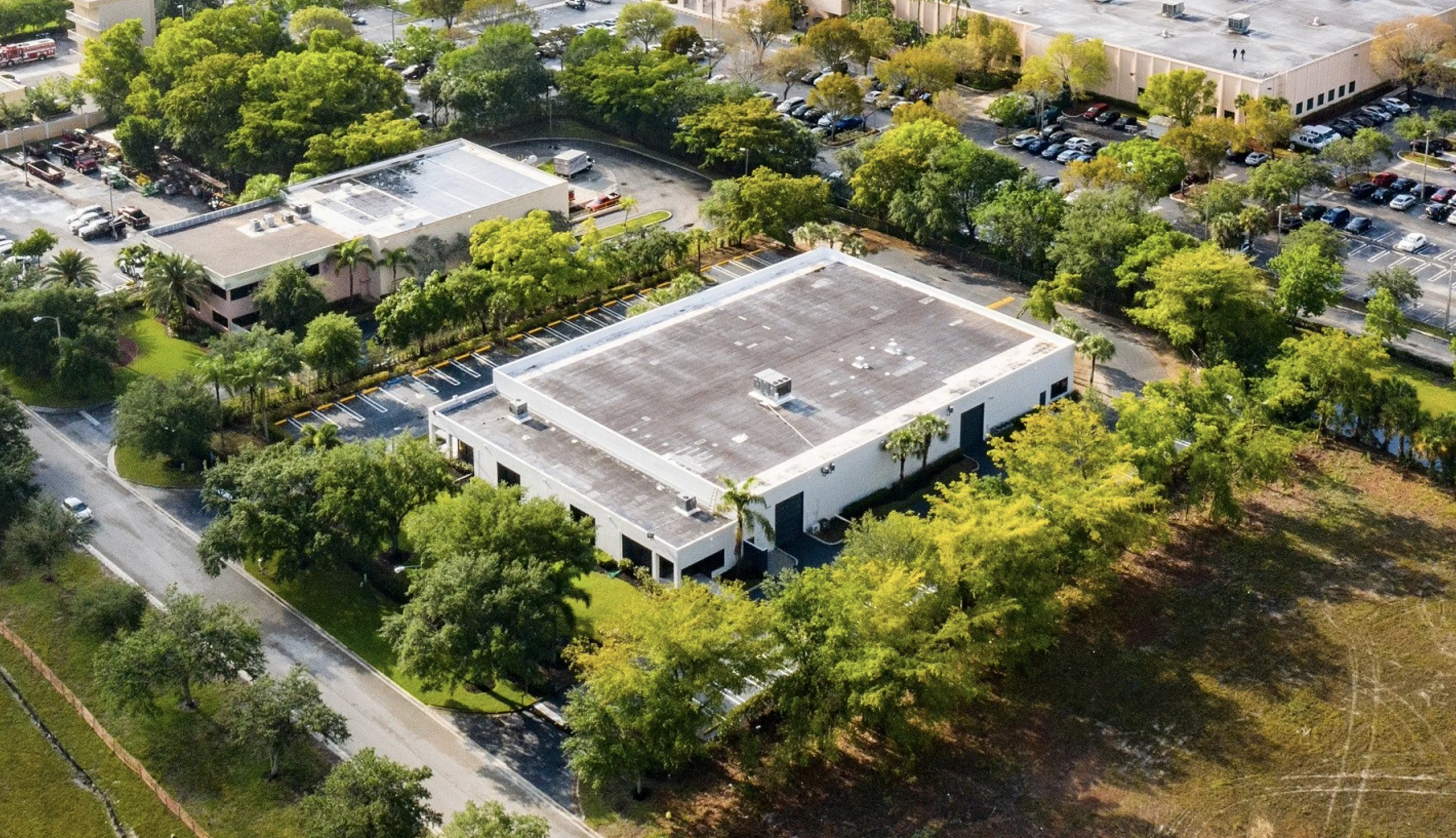 Coral Springs Corporate Headquarters — Sale in Coral Springs, FL, photo 1 of 1