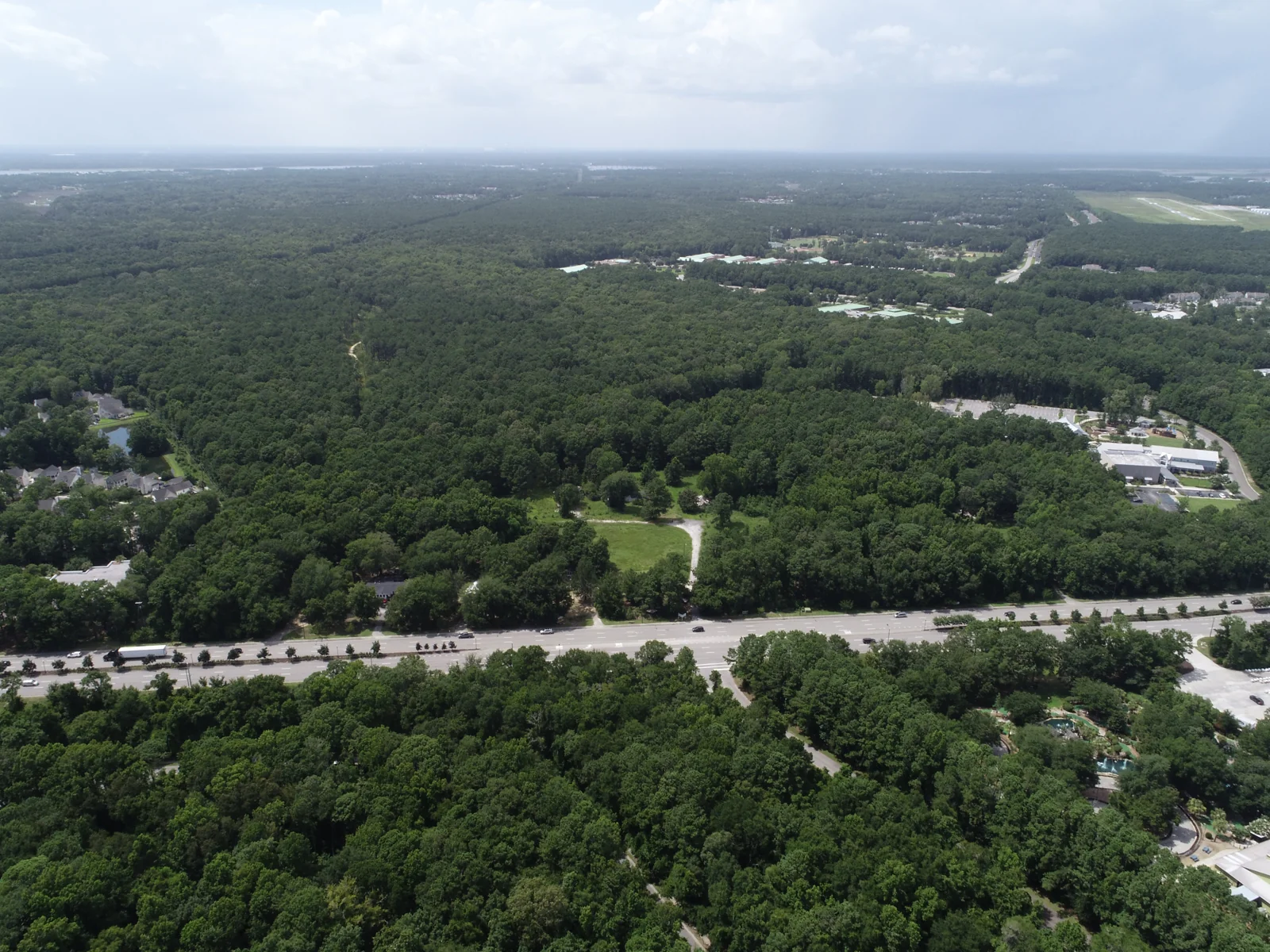 Seventeen North Village — Lease in Mount Pleasant, SC, photo 3 of 3