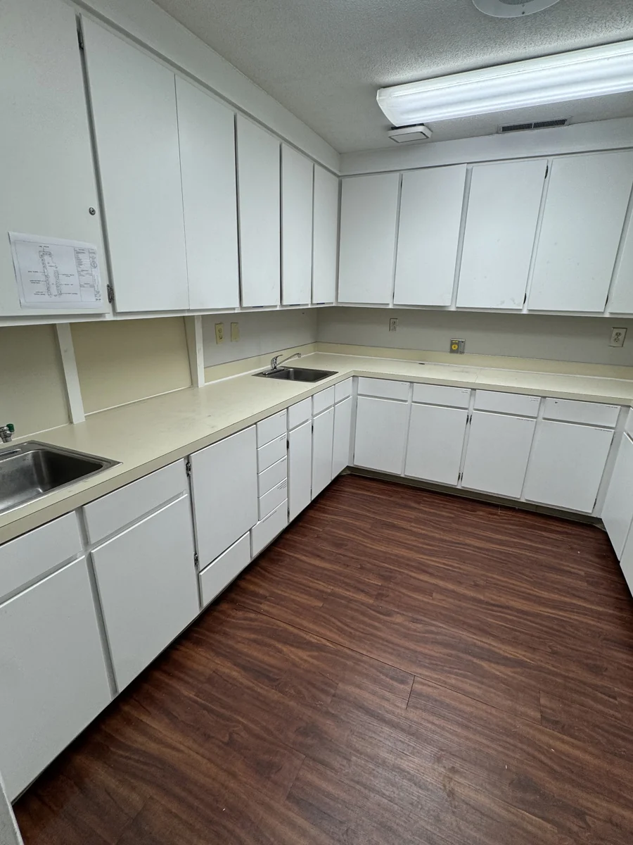 Office in North Charleston, SC — Sale in North Charleston, SC, photo 5 of 8