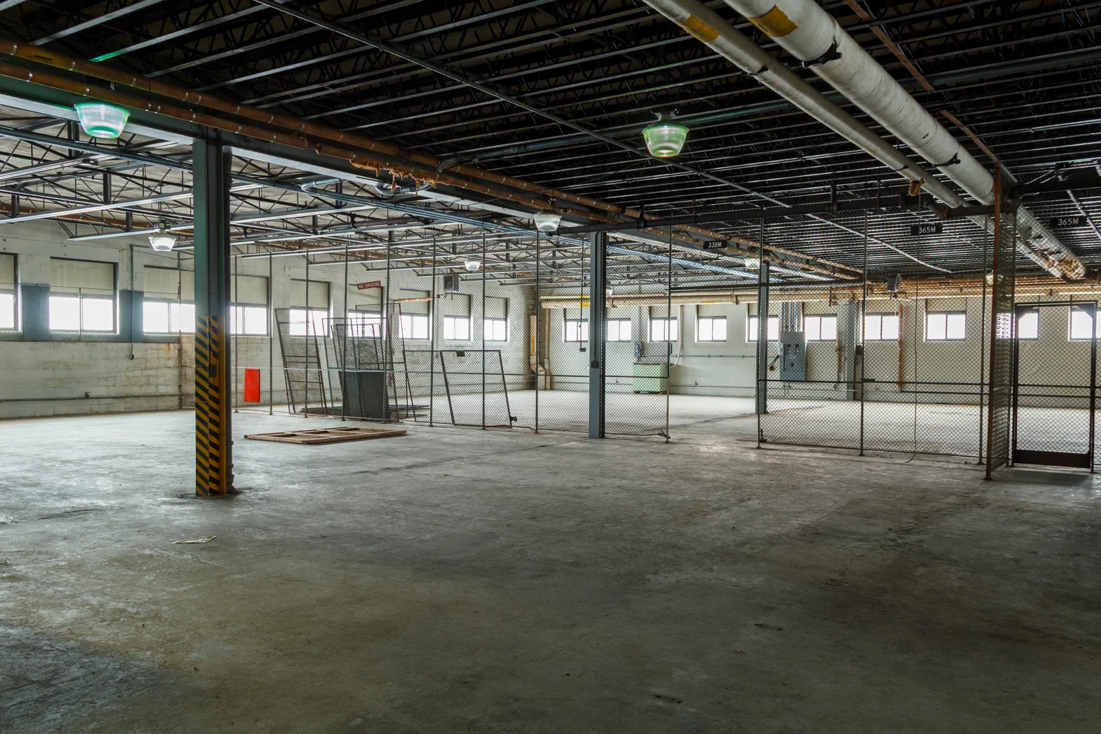±19.52 Acre Fee Simple Site For Sale — Sale in Niagara Falls, NY, photo 3 of 8