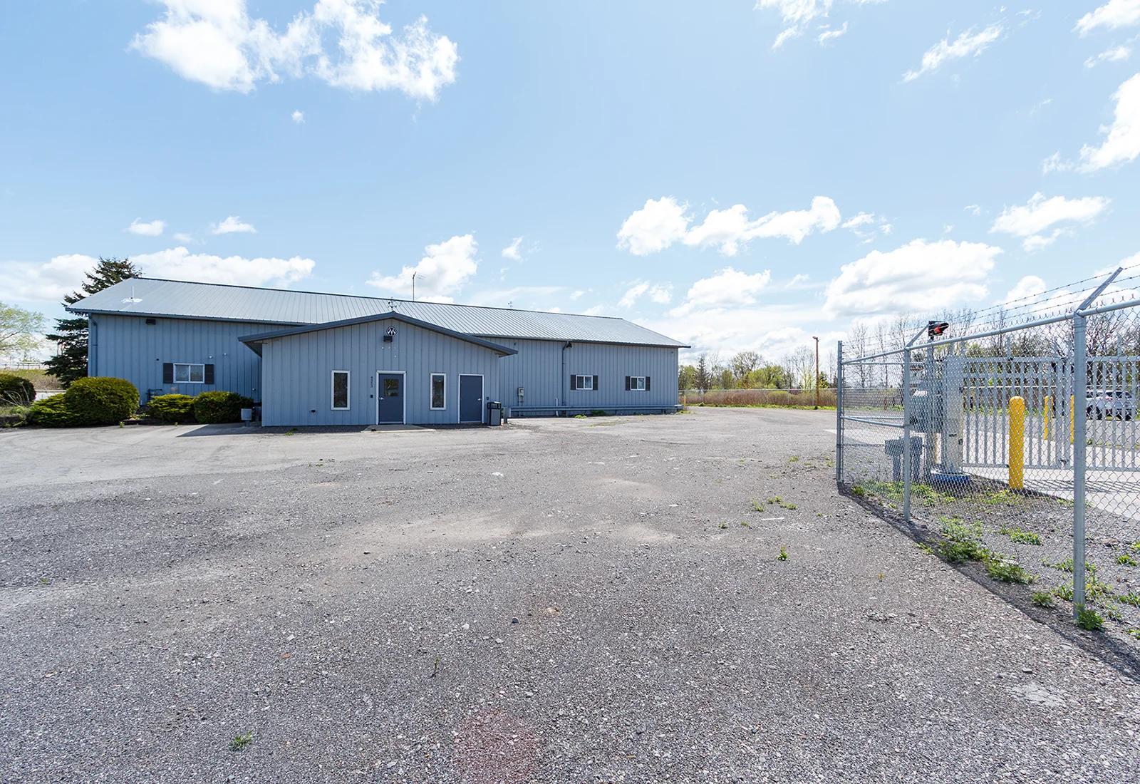 Industrial in Niagara Falls, NY — Sale in Niagara Falls, NY, photo 1 of 8