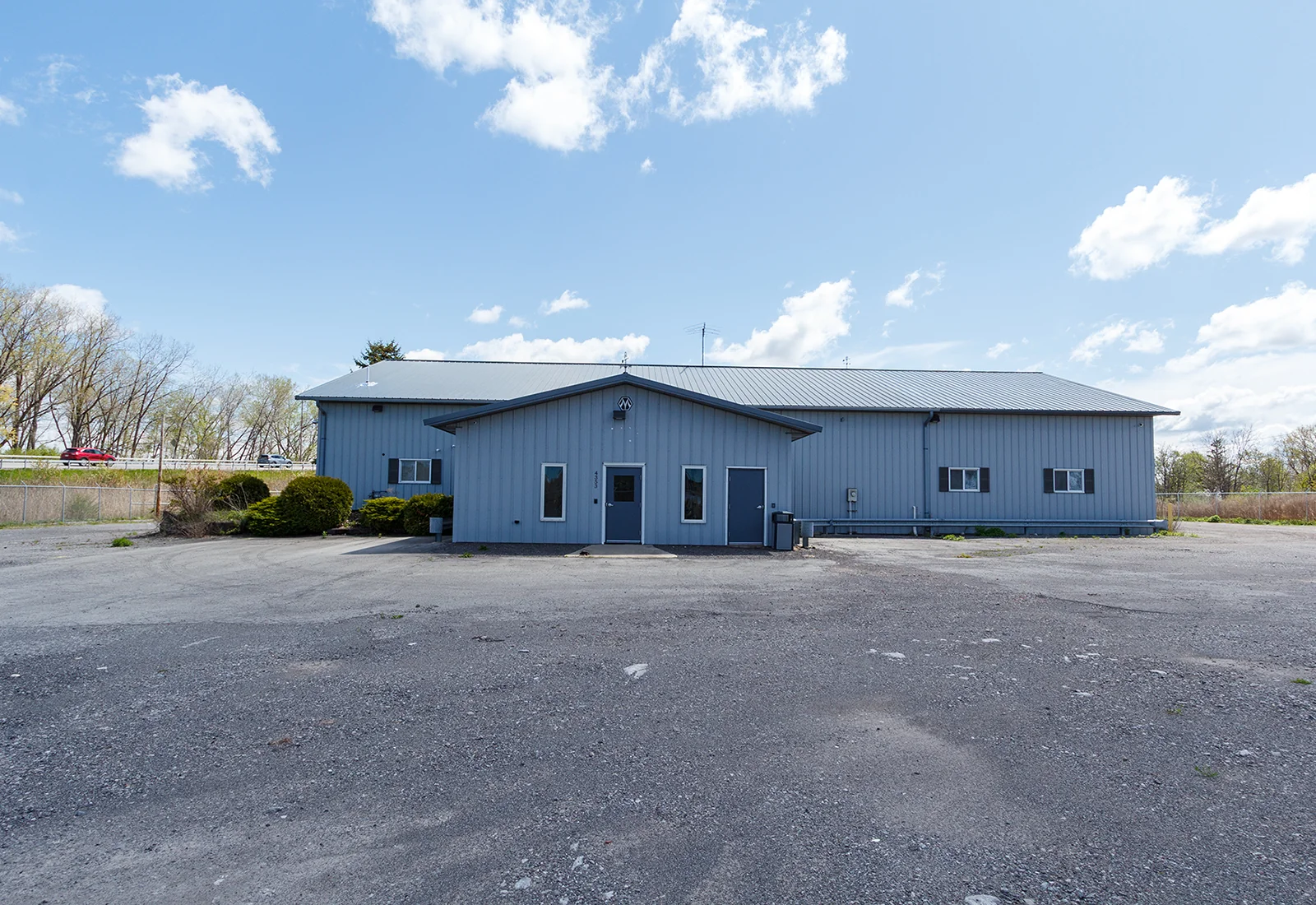Industrial in Niagara Falls, NY — Sale in Niagara Falls, NY, photo 4 of 8