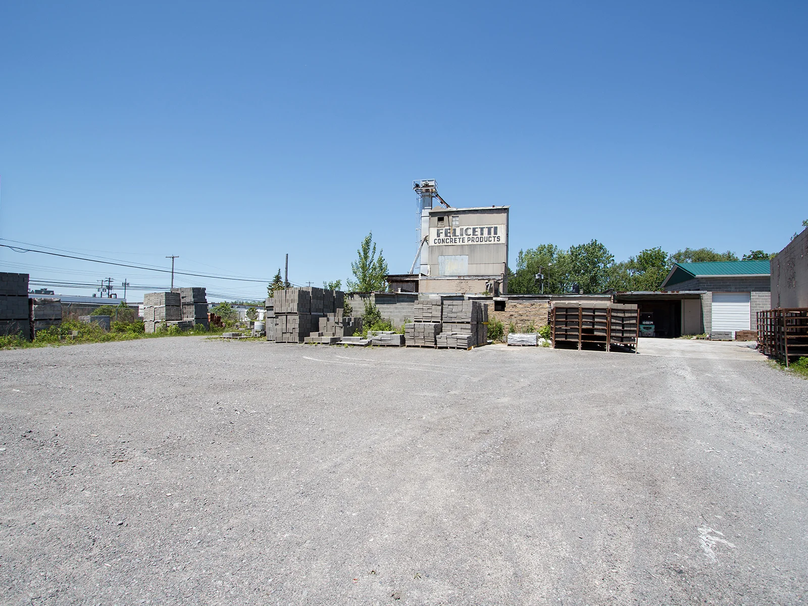 Industrial in Niagara Falls, NY — Sale in Niagara Falls, NY, photo 1 of 8