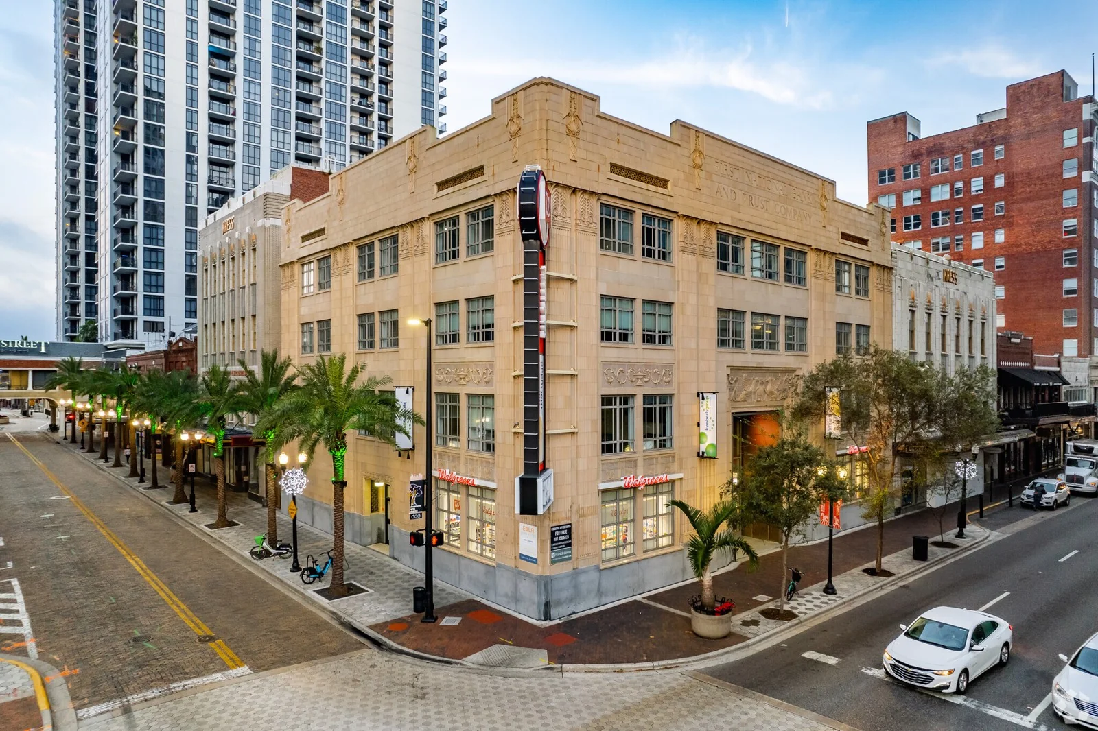 Market at 190 S Orange Ave