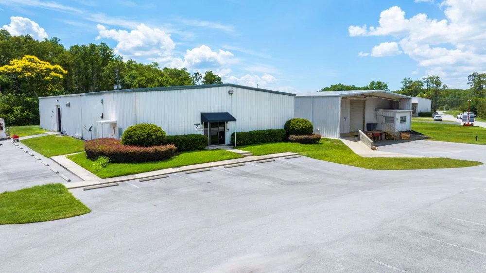 Rear Buildings — Sale in Kissimmee, FL, photo 5 of 8