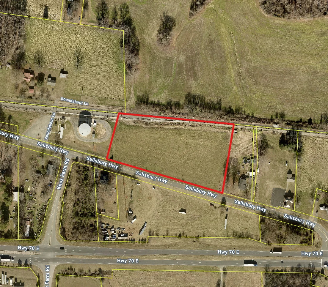 Land in Statesville, NC — Sale in Statesville, NC, photo 4 of 5