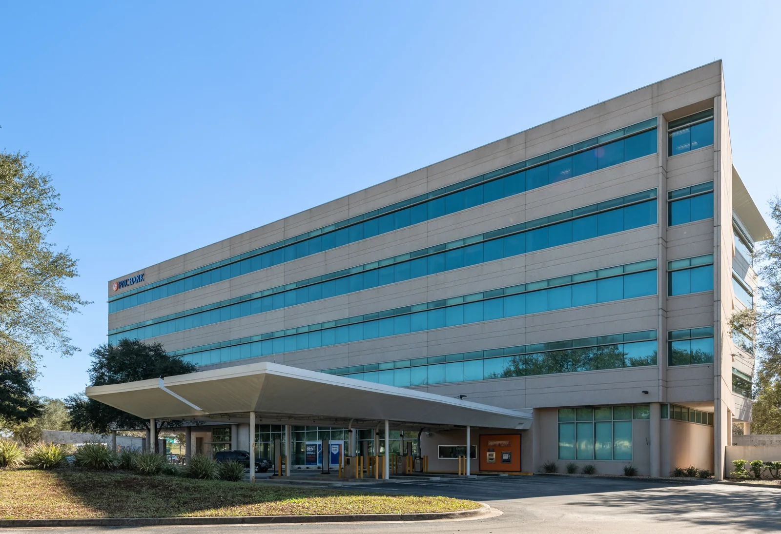 PNC Bank — Sale in Jacksonville, FL, photo 6 of 8