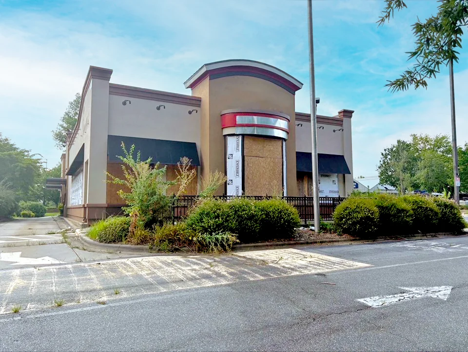 Former Chick-fil-A - Gastonia, NC — Sale in Gastonia, NC, photo 1 of 5