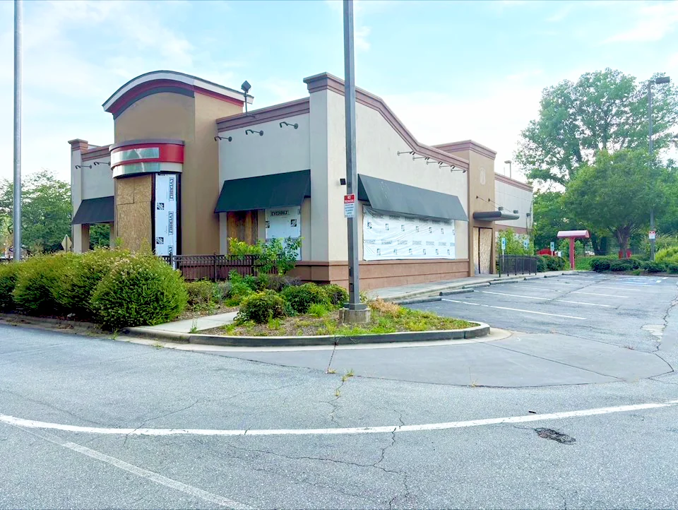 Former Chick-fil-A - Gastonia, NC — Sale in Gastonia, NC, photo 3 of 5