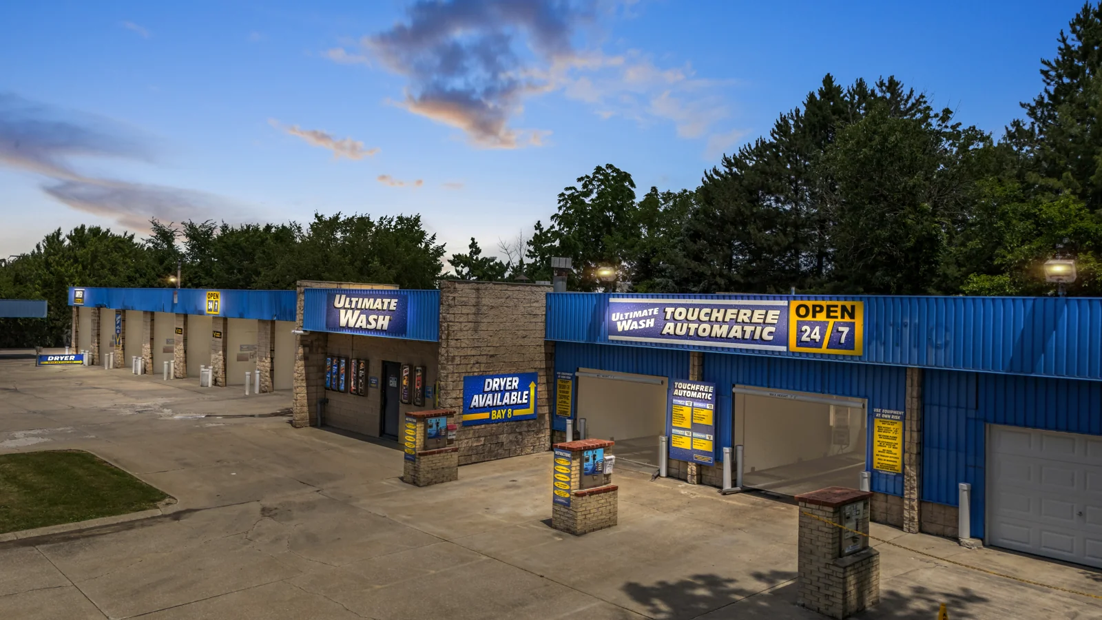Freestanding Self Service Car Wash on 1.83 AC — Sale in Maple Heights, OH, photo 2 of 8