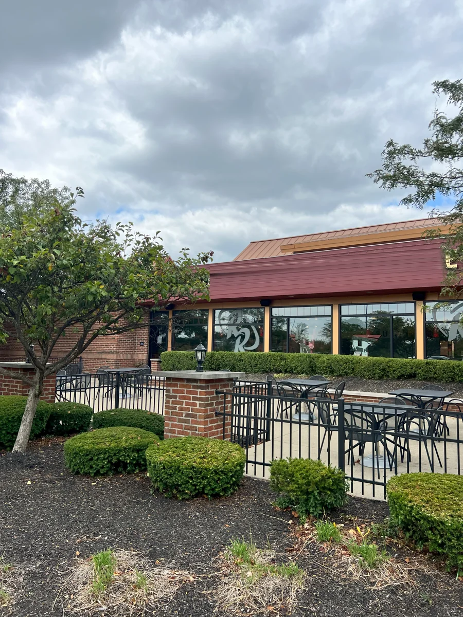 3977 Morse Crossing — Sale in Columbus, OH, photo 2 of 2