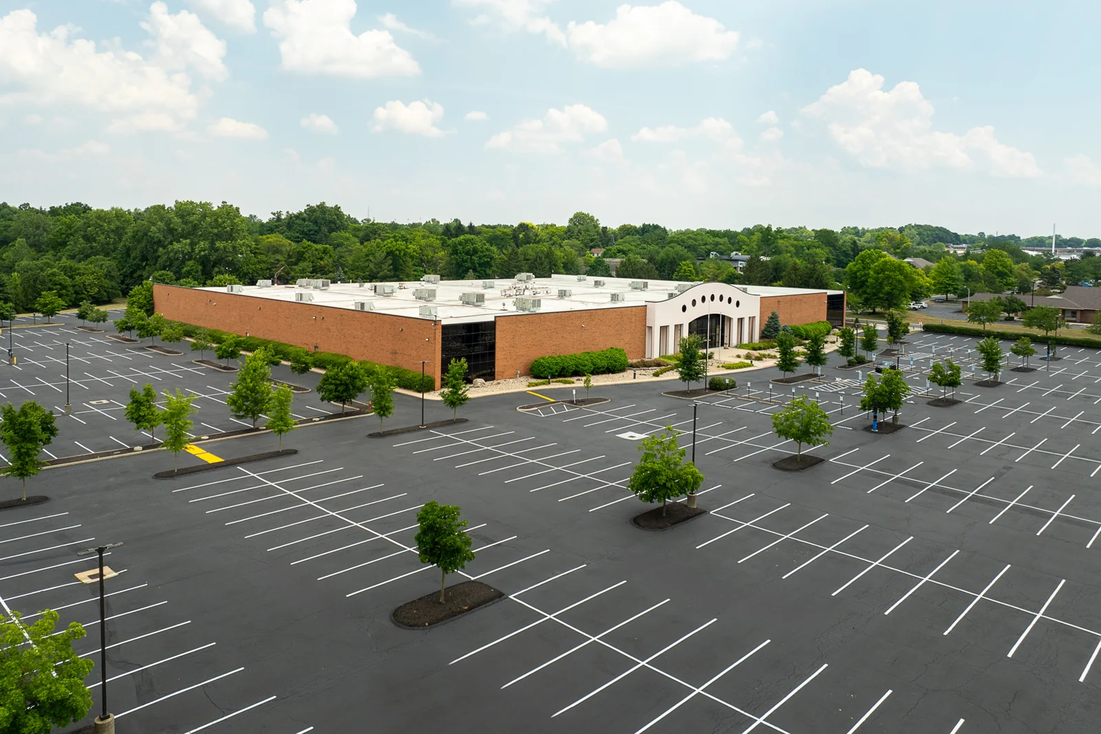 Office in Westerville, OH — Sale in Westerville, OH, photo 2 of 8
