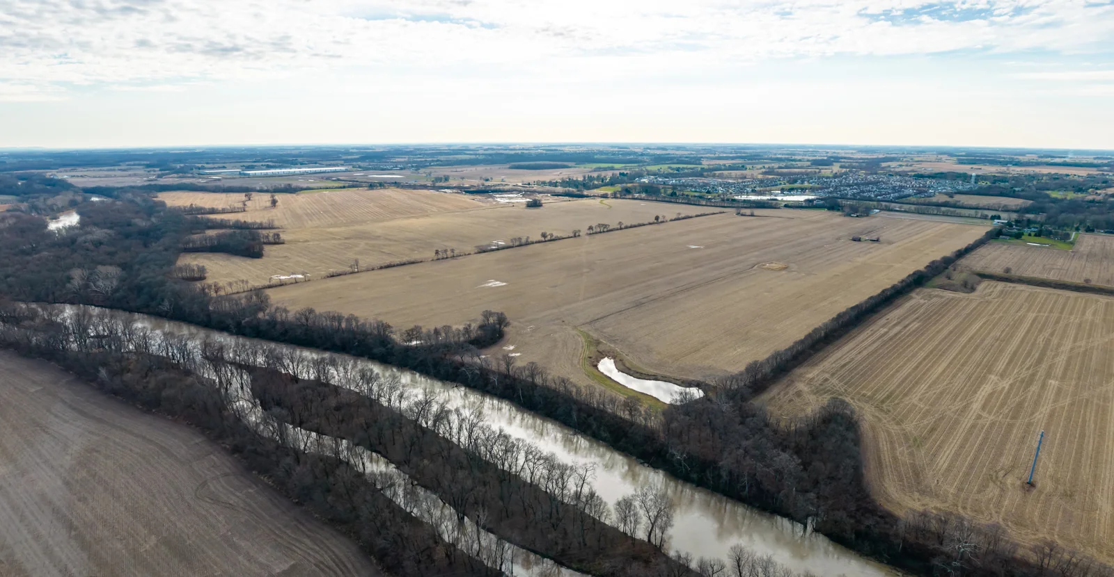 Land in Lockbourne, OH — Sale in Lockbourne, OH, photo 2 of 4