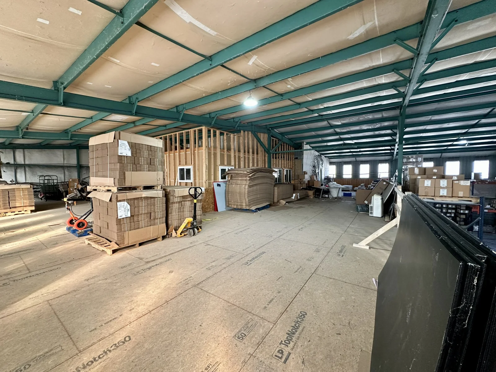 Zelig Industrial Park - Pepper Palace Warehouse Bldg 5 — Sale in Sevierville, TN, photo 8 of 8