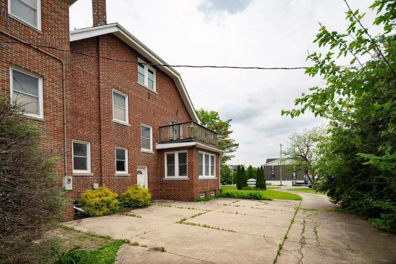 Office in Columbus, OH — Sale in Columbus, OH, photo 5 of 8