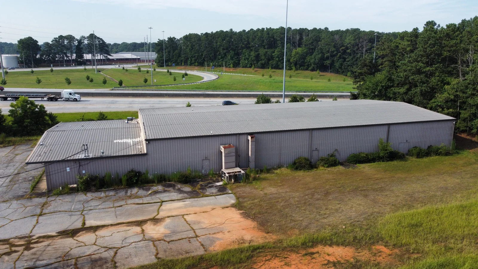 Industrial in Covington, GA — Sale in Covington, GA, photo 1 of 3