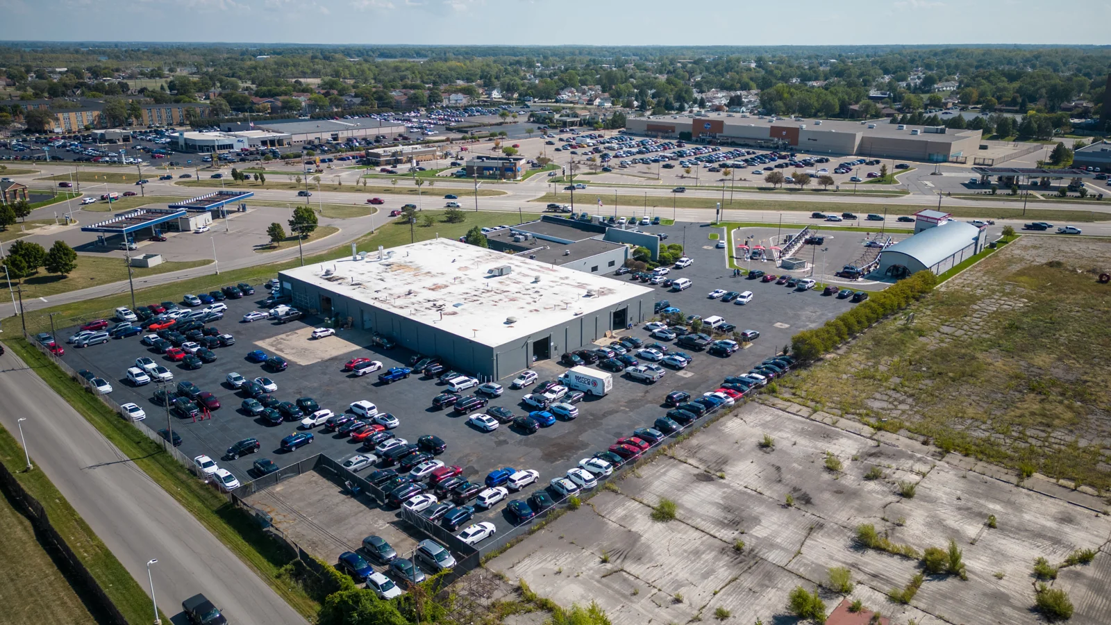 Retail in Southgate, MI — Sale in Southgate, MI, photo 1 of 6