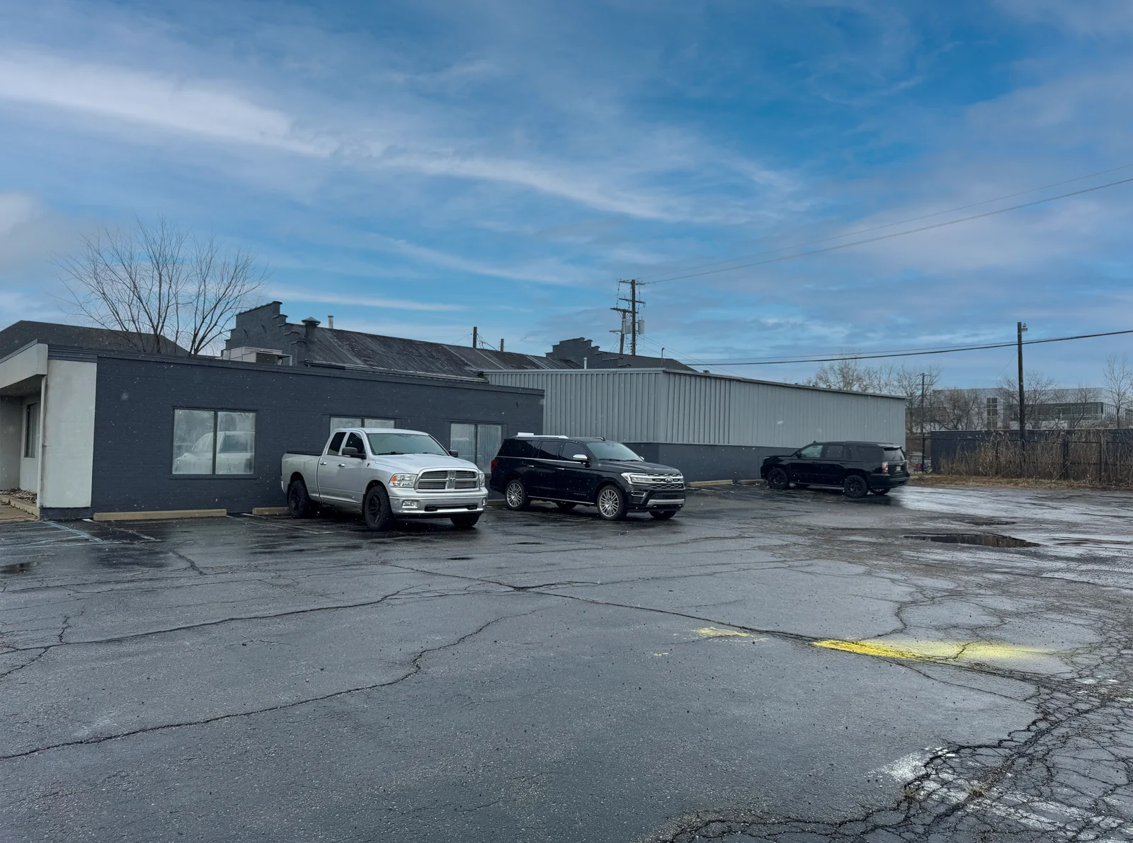 2431 Pontiac Rd — Lease in Auburn Hills, MI, photo 1 of 1