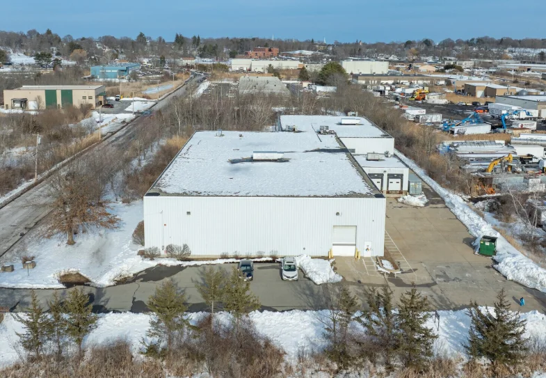 15 Perry Way — Lease in Newburyport, MA, photo 1 of 1