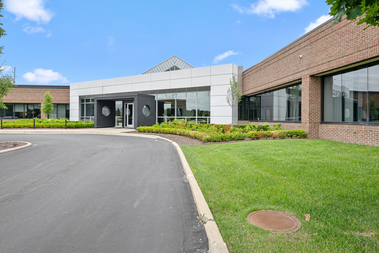 FlexIndustrial in Northville, MI — Sale in Northville, MI, photo 1 of 7