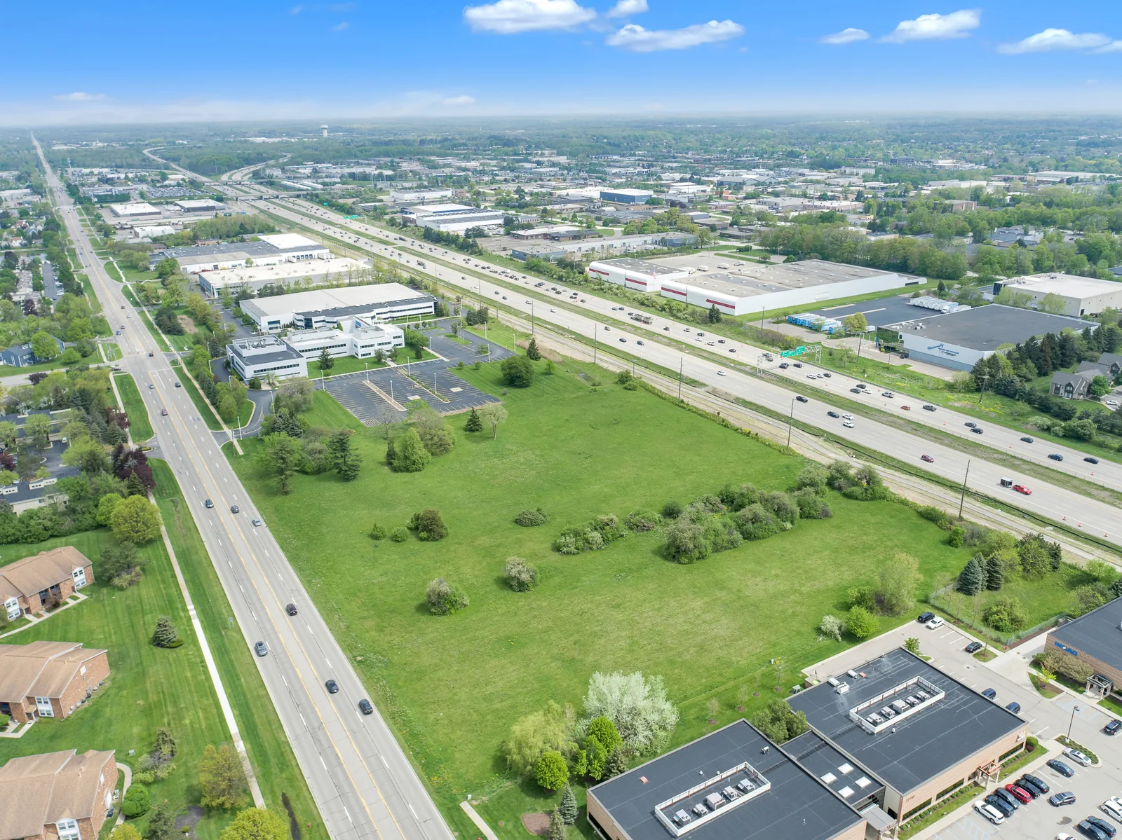 Haggerty Road Land — Sale in Farmington Hills, MI, photo 1 of 1