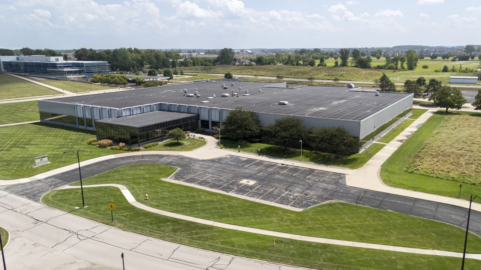 The Plaza at Perrysburg — Sale in Perrysburg, OH, photo 2 of 4