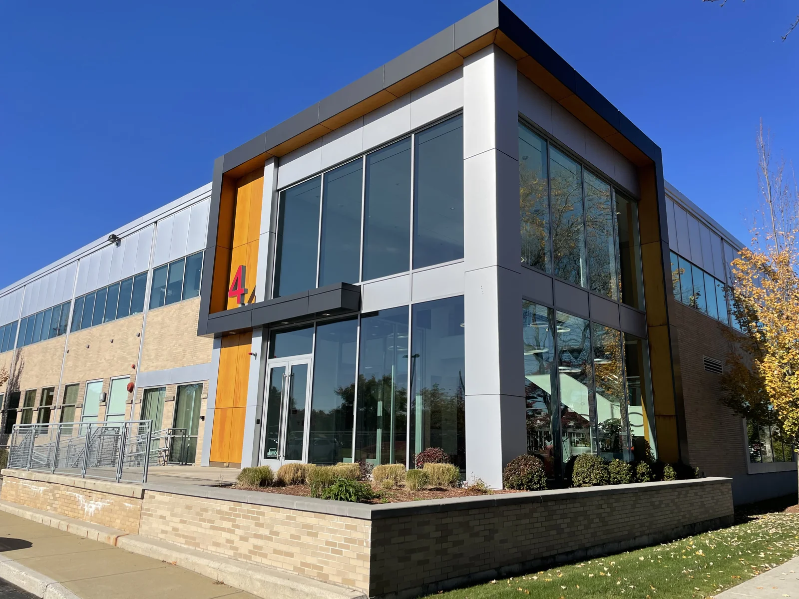 The XChange at Bedford — Lease in Bedford, MA, photo 1 of 1