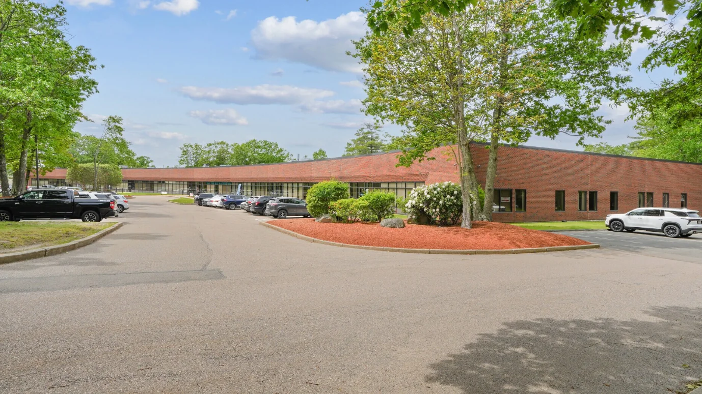FlexIndustrial in Franklin, MA — Lease in Franklin, MA, photo 1 of 3