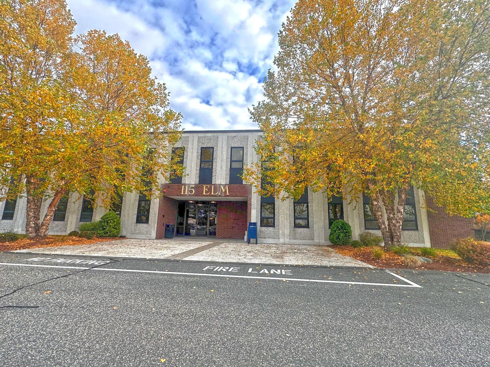 Office in Enfield, CT — Lease in Enfield, CT, photo 3 of 5