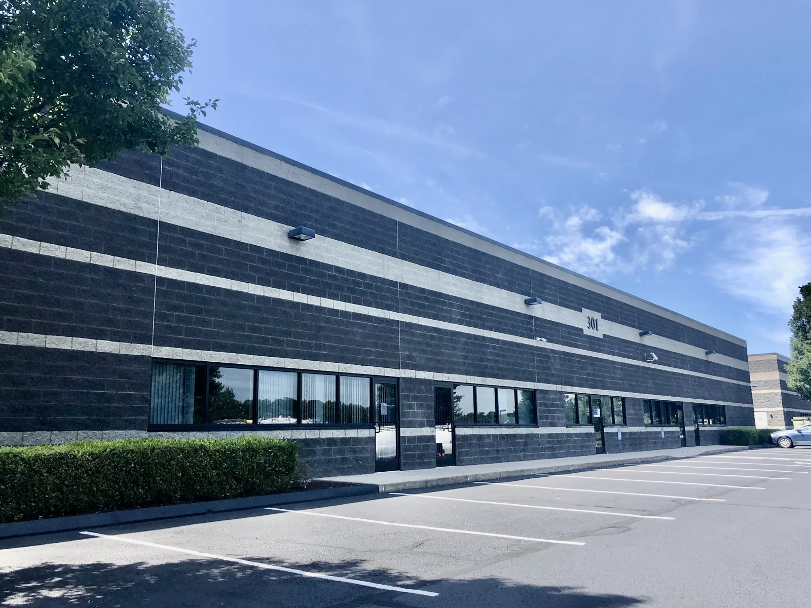 Mill Business Park Center — Lease in Rocky Hill, CT, photo 1 of 8