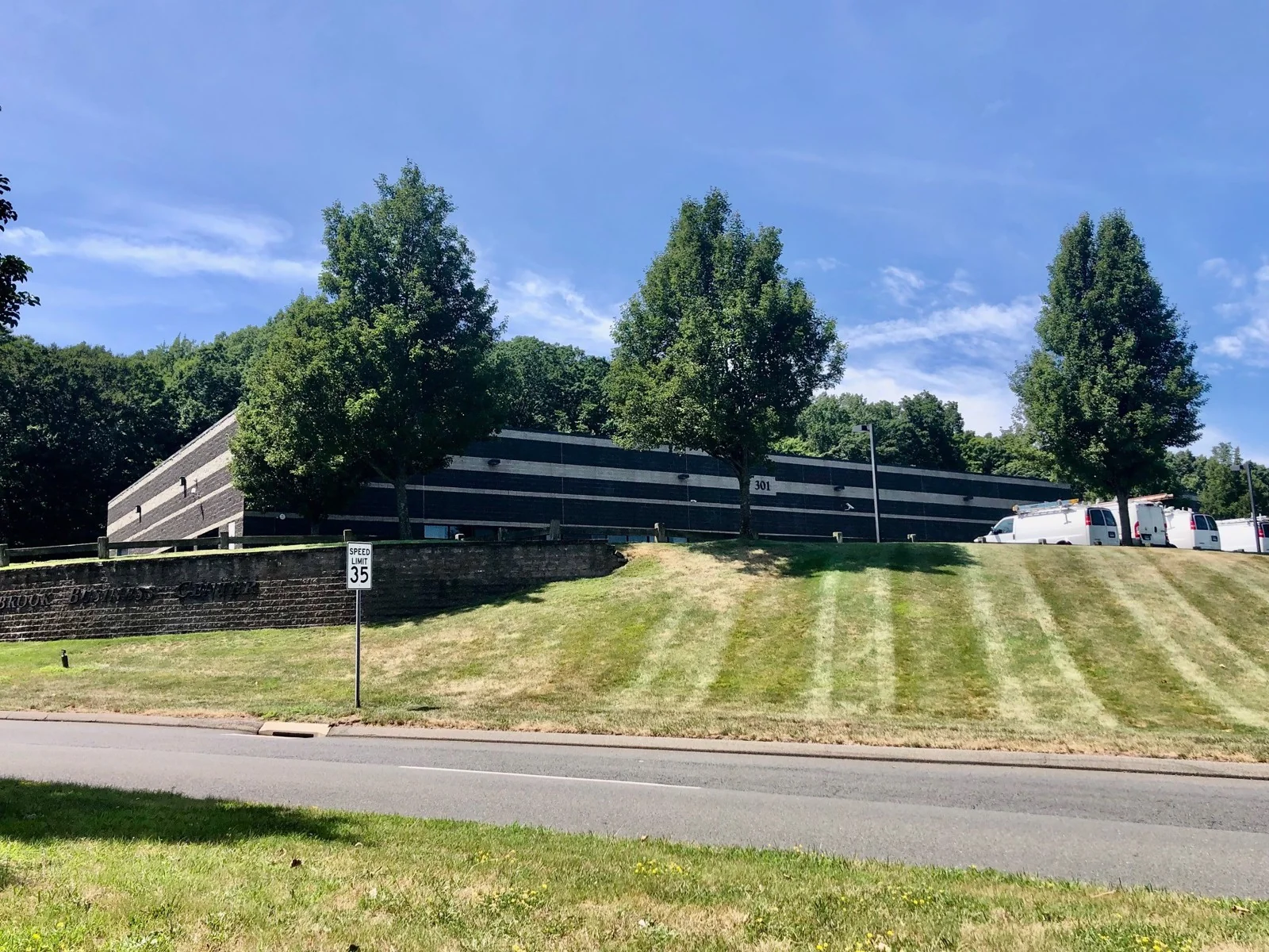 Mill Business Park Center — Lease in Rocky Hill, CT, photo 2 of 8