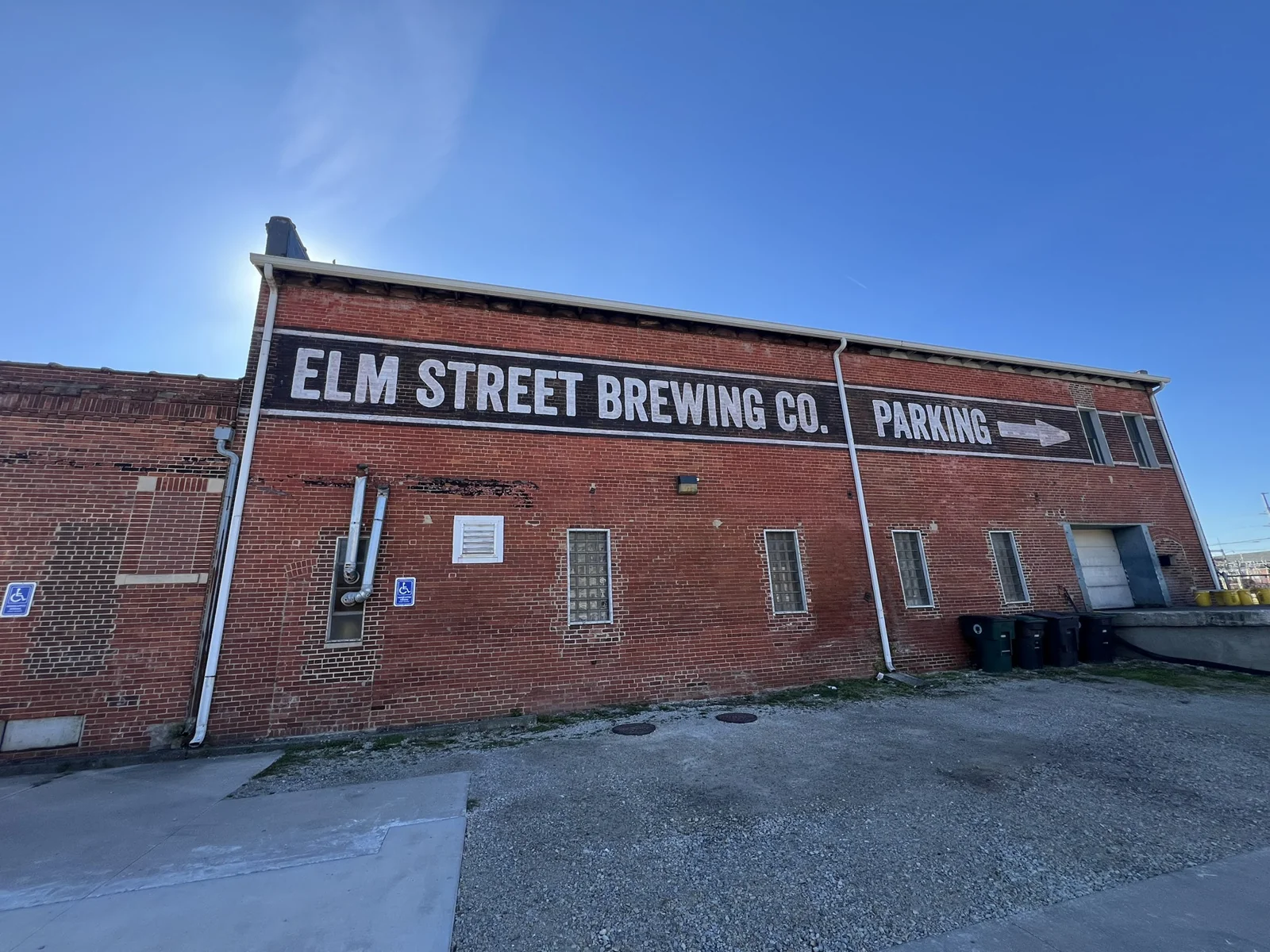 Elm Street Restaurant — Sale in Muncie, IN, photo 1 of 6