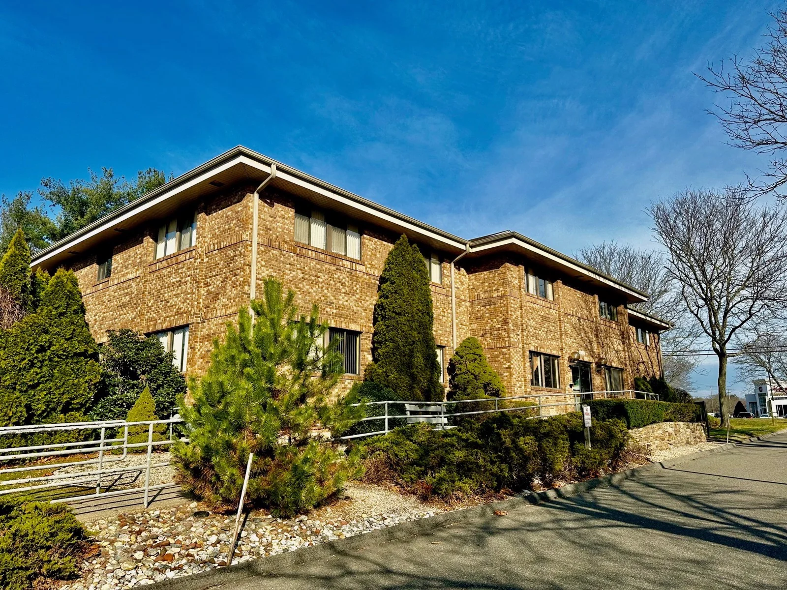 West Elm Office Commons — Lease in Rocky Hill, CT, photo 1 of 4