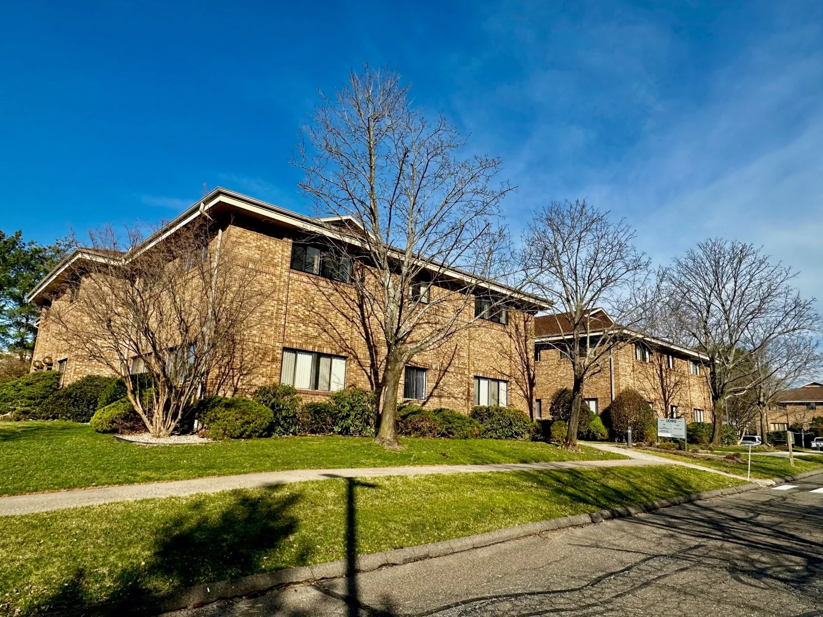 West Elm Office Commons — Lease in Rocky Hill, CT, photo 2 of 4