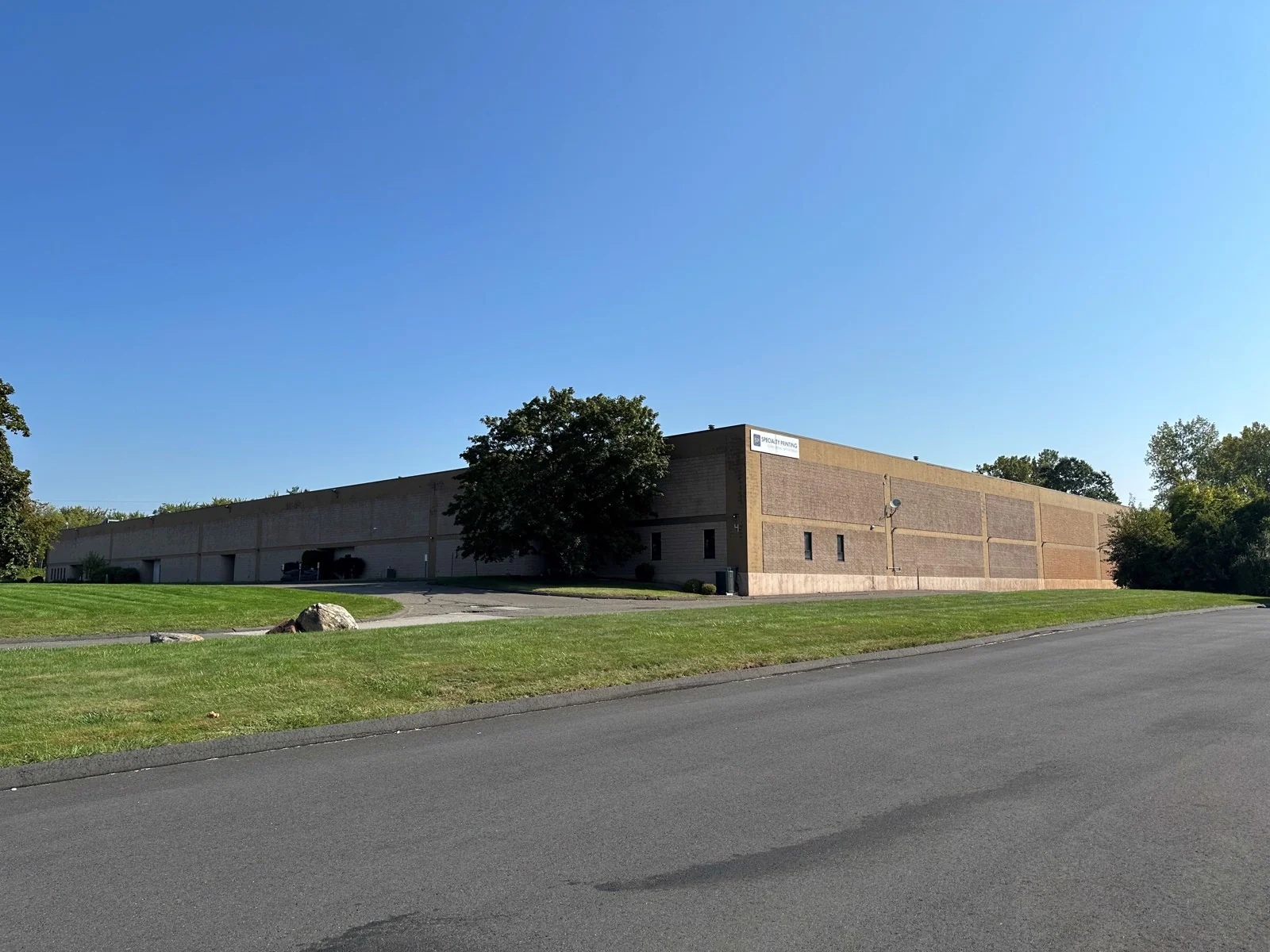 Industrial in East Windsor, CT — Lease in East Windsor, CT, photo 1 of 5