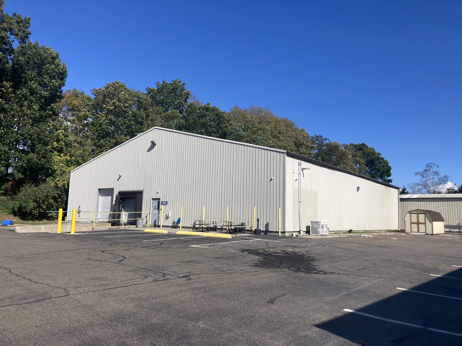 Industrial in North Branford, CT — Lease in North Branford, CT, photo 4 of 5
