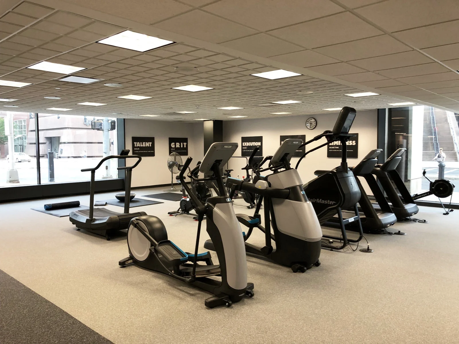 Office in Hartford, CT — Lease in Hartford, CT, photo 7 of 8