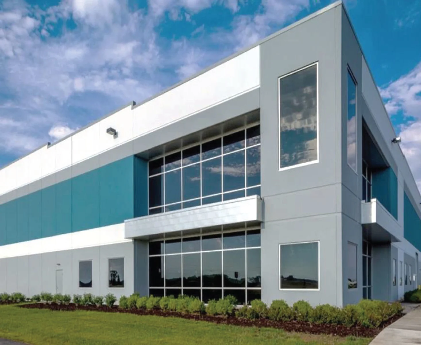 Airport South — Lease in Chicopee, MA, photo 1 of 1